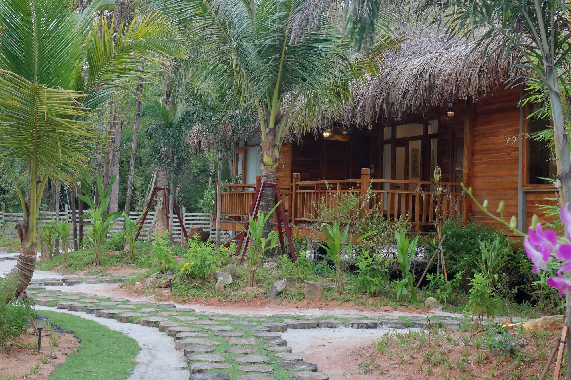 Phu Quoc Green Land Exterior photo